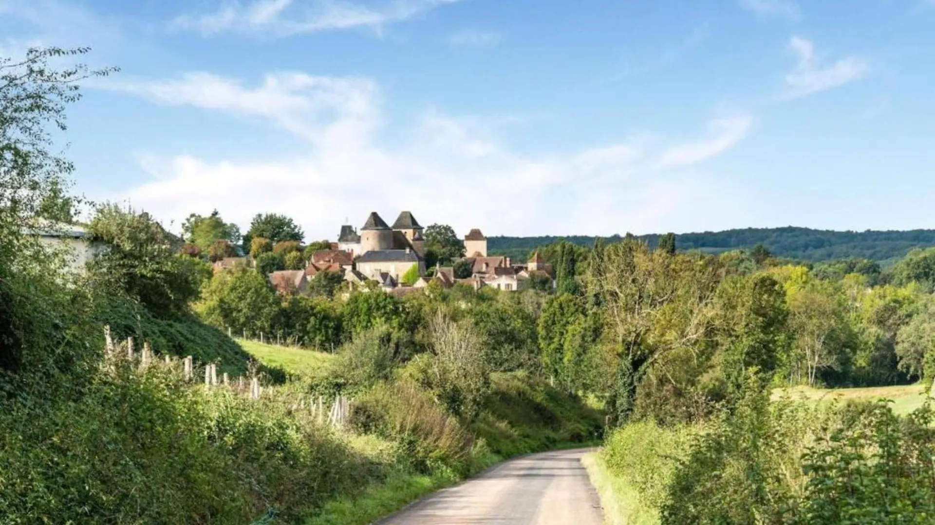 Comfortable Holiday Home With Terrace Cazals  0*, Cazals (Lot) France