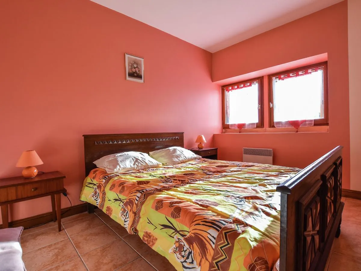 Comfortable Holiday Home With Terrace Cazals  0*, Cazals (Lot) France